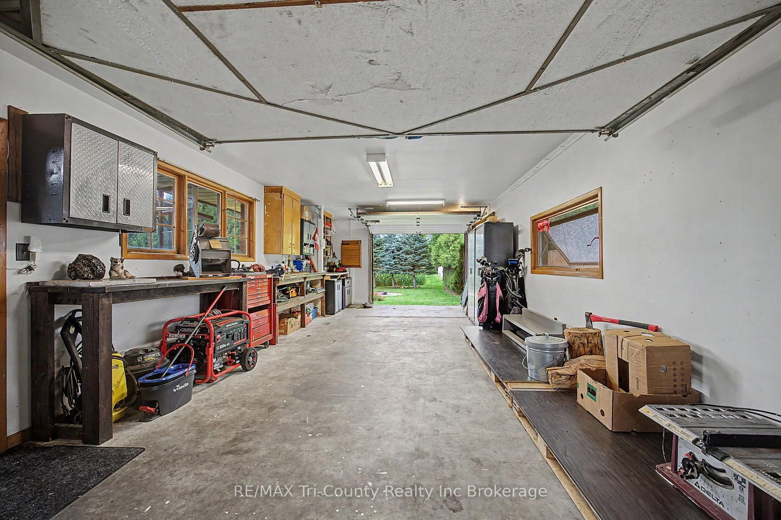 34 Albert Street • Norfolk, ON photo 4