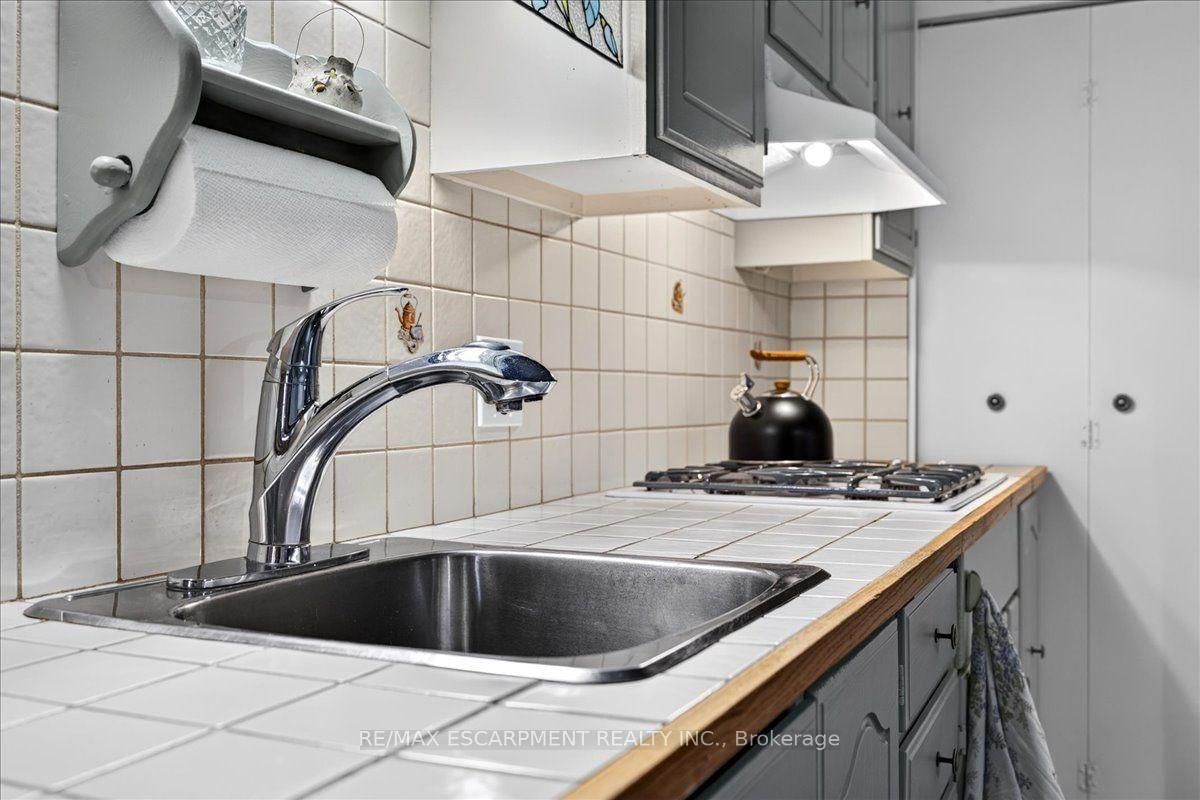 139 Queen Street S • Hamilton, ON photo 12