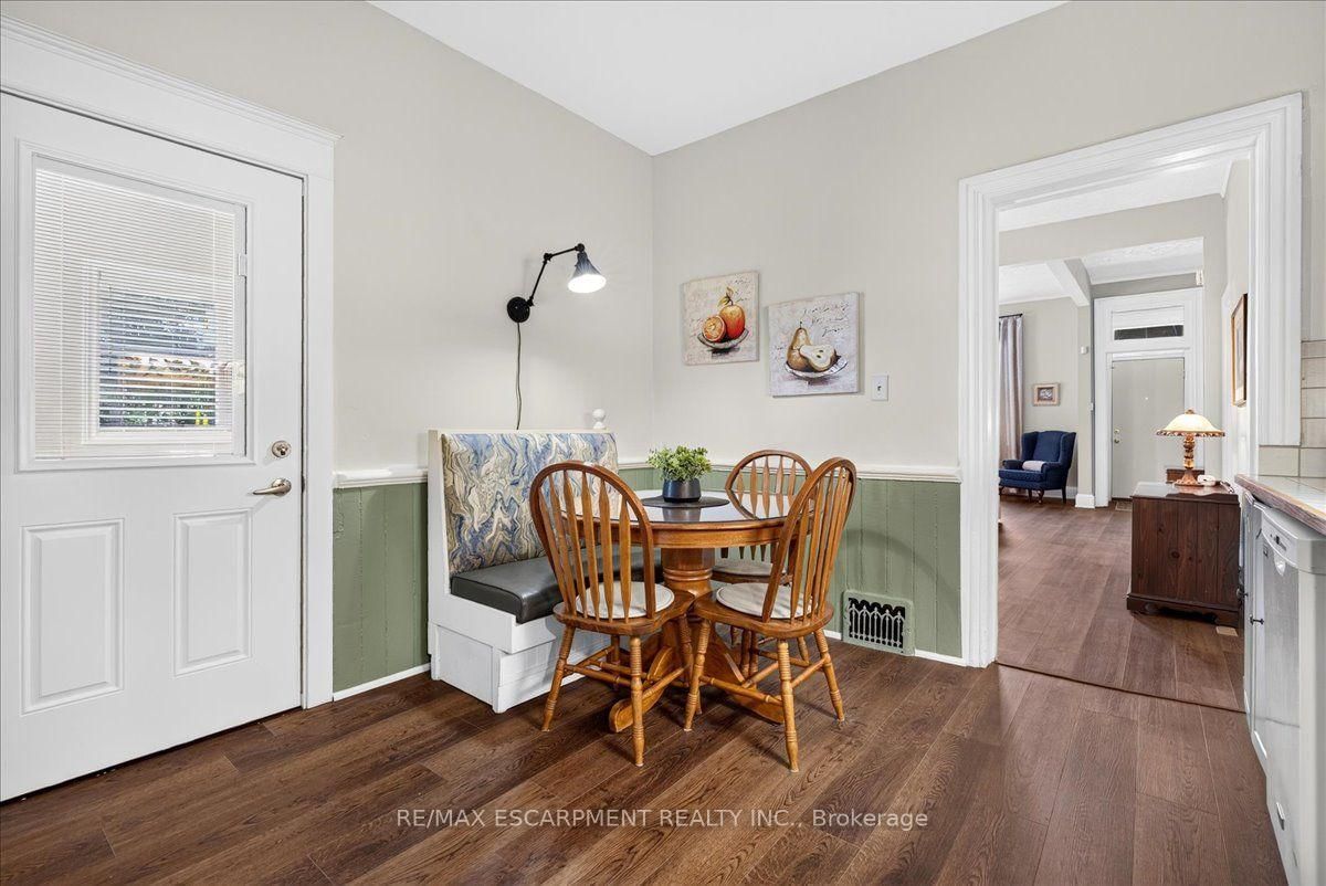 139 Queen Street S • Hamilton, ON photo 15