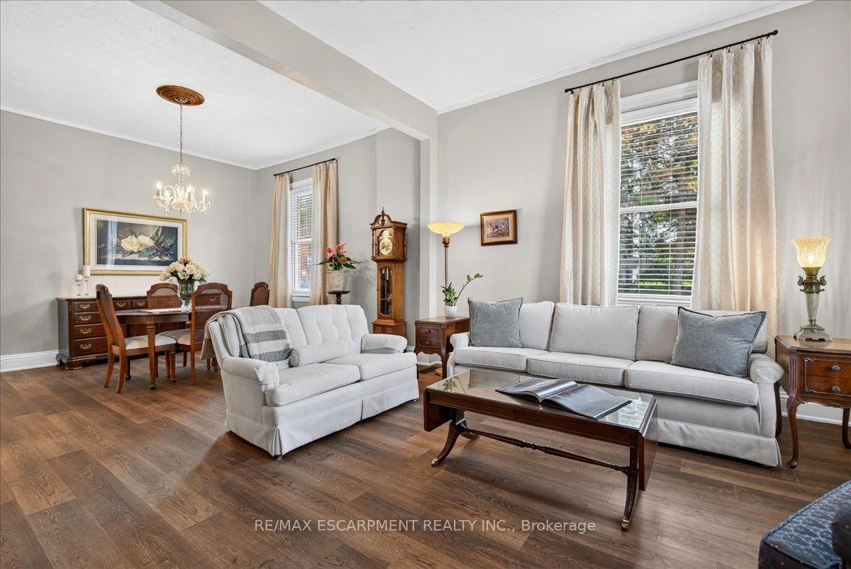 139 Queen Street S • Hamilton, ON photo 7