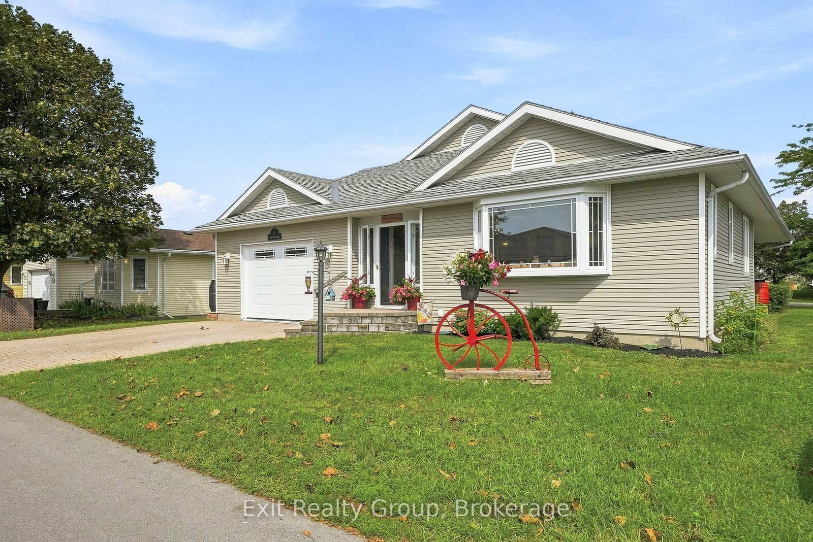 6 Heritage Drive • Prince Edward County, ON photo 5