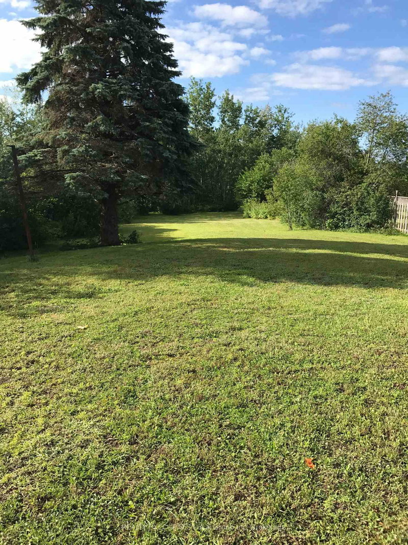 251 Cedar Heights Road W