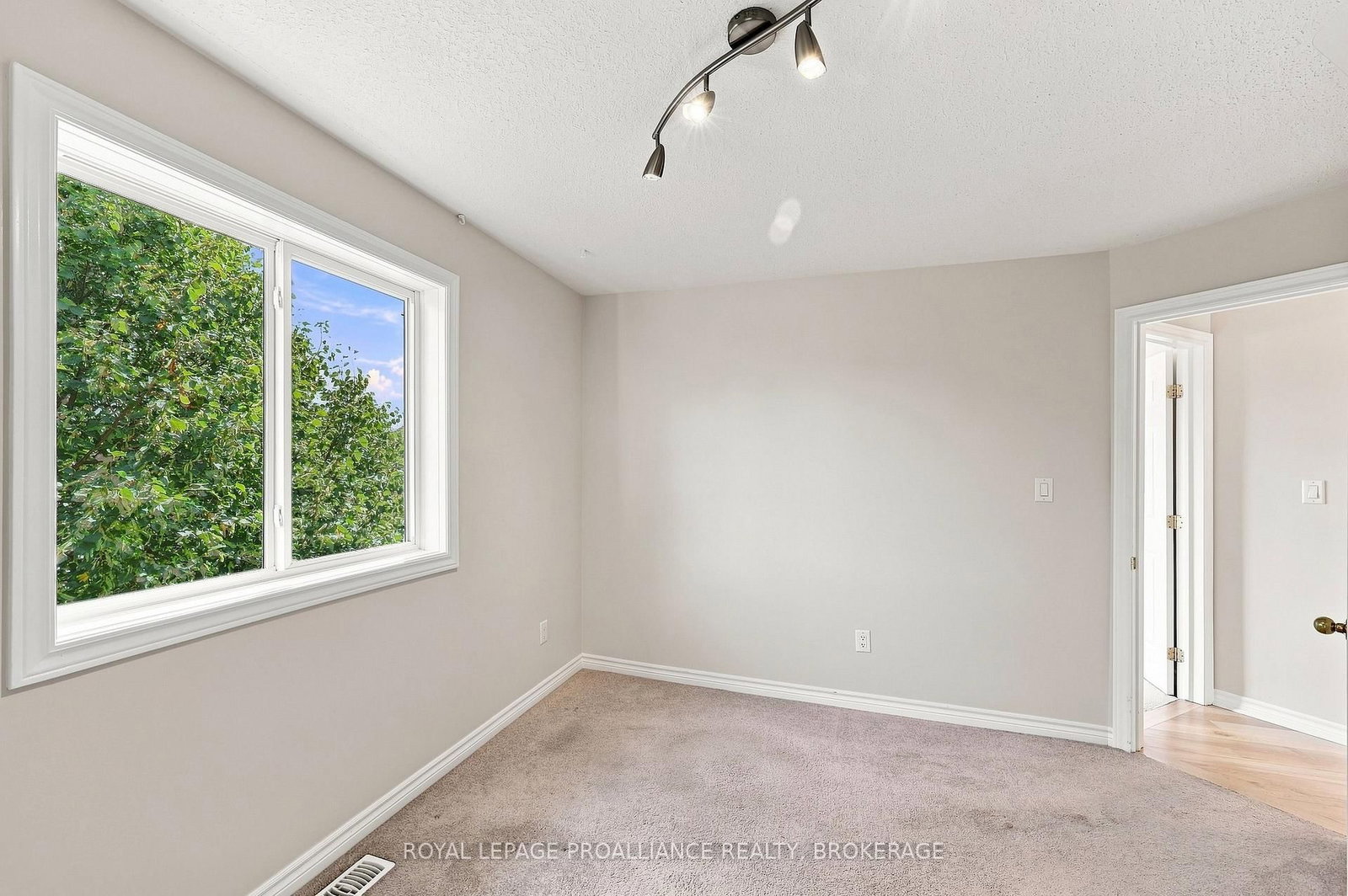69 Wiley Street • Kingston, ON photo 21