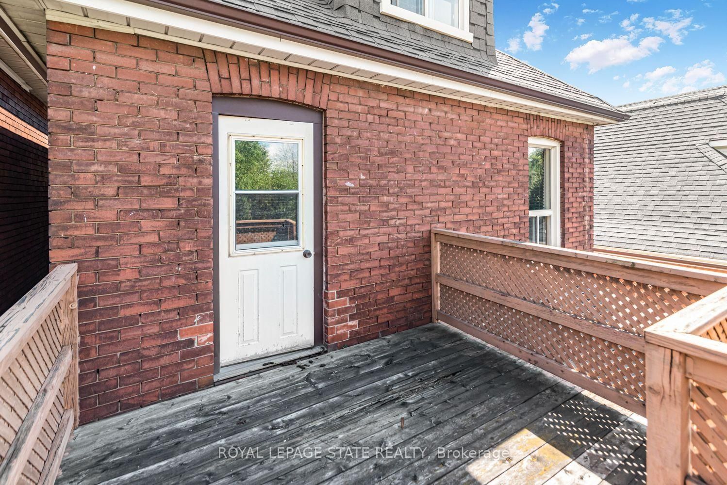 75 Kensington Avenue N • Hamilton, ON photo 33