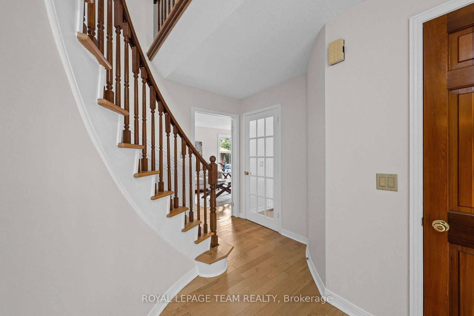 59 Naismith Crescent • Ottawa, ON photo 10