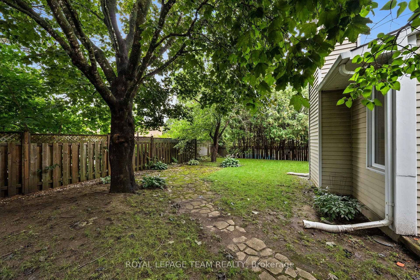 59 Naismith Crescent • Ottawa, ON photo 41