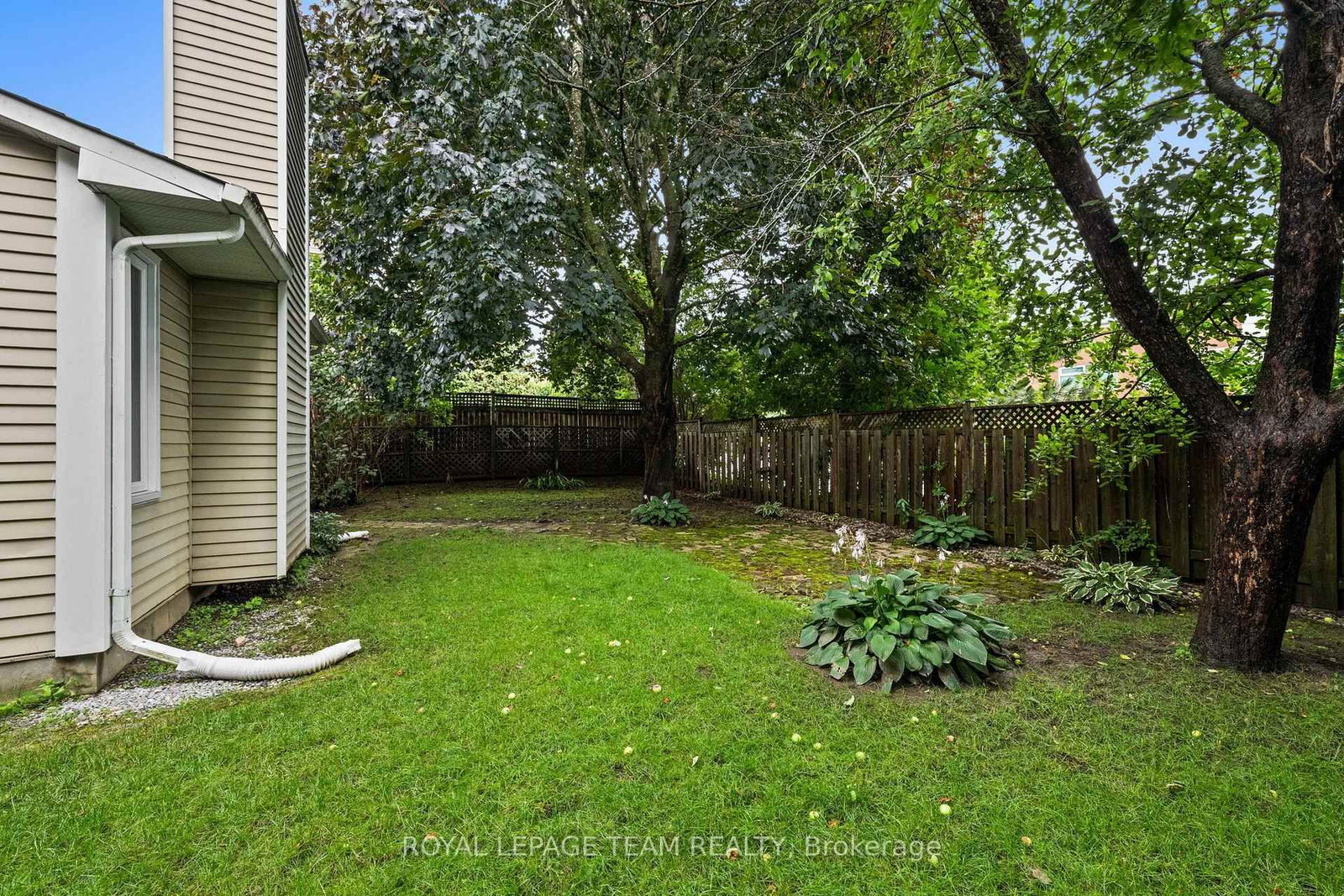 59 Naismith Crescent • Ottawa, ON photo 44