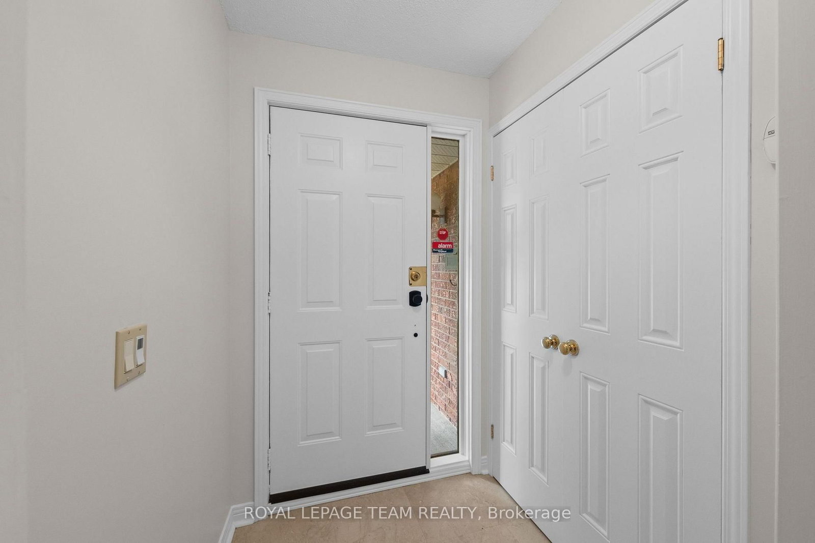 59 Naismith Crescent • Ottawa, ON photo 9