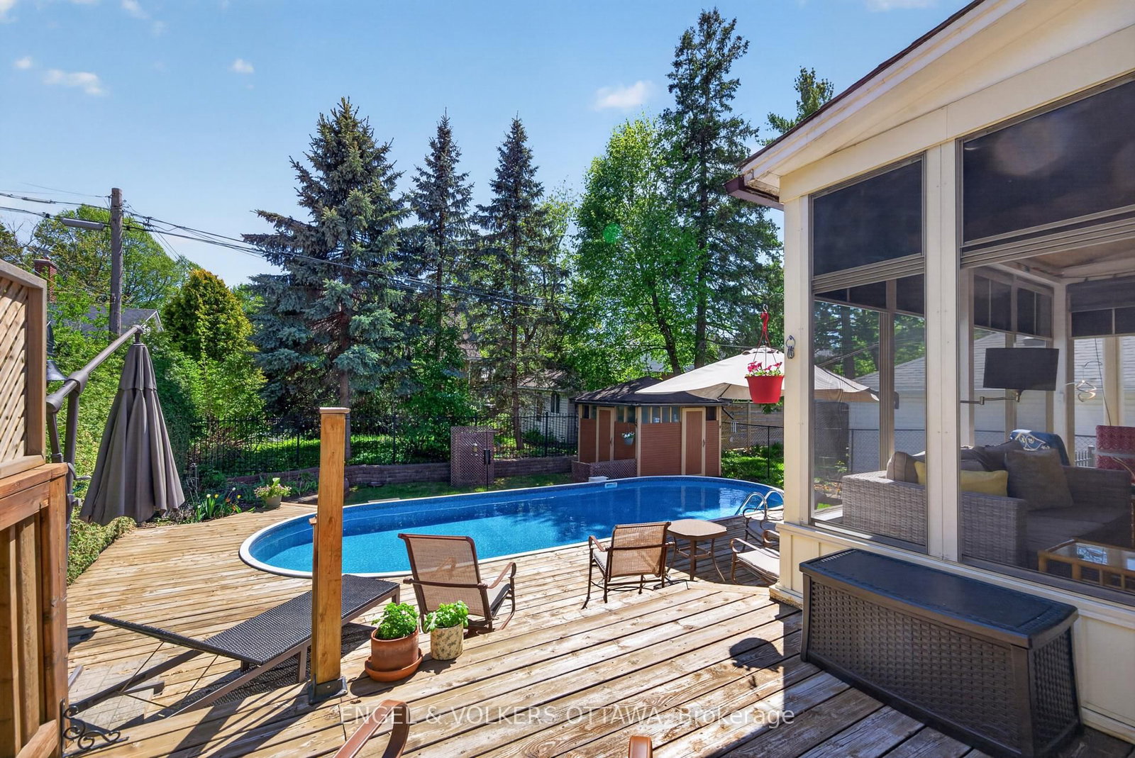 1396 Micmac Street • Ottawa, ON photo 25