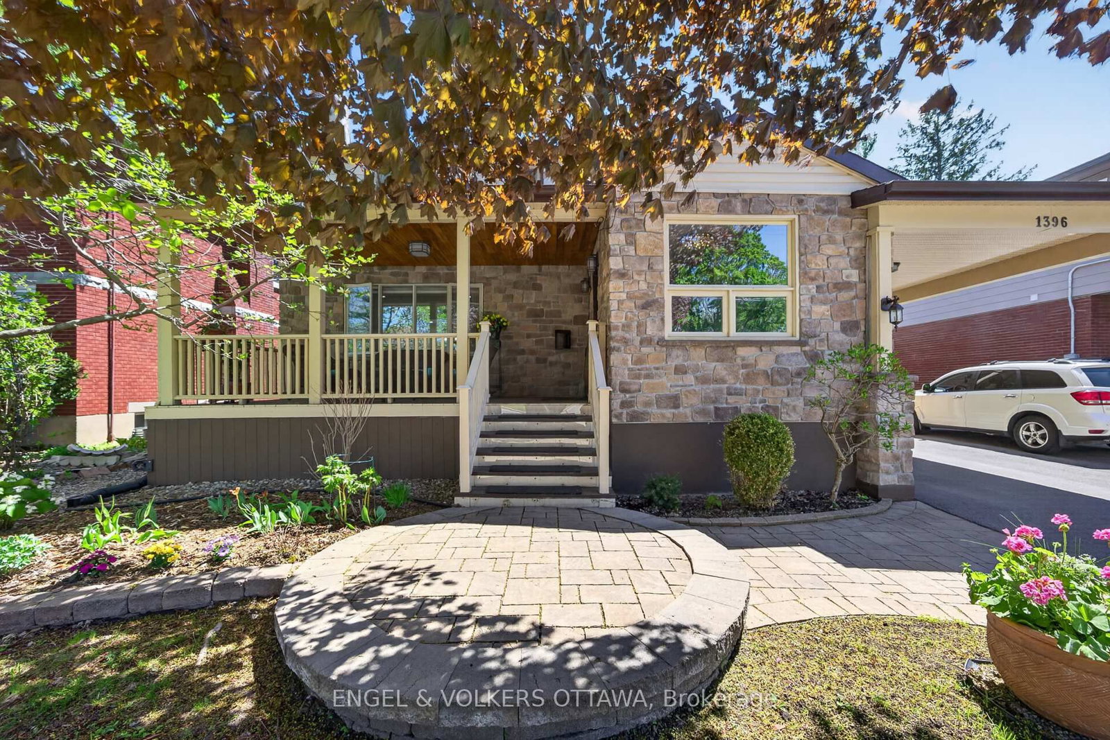 1396 Micmac Street • Ottawa, ON photo 31