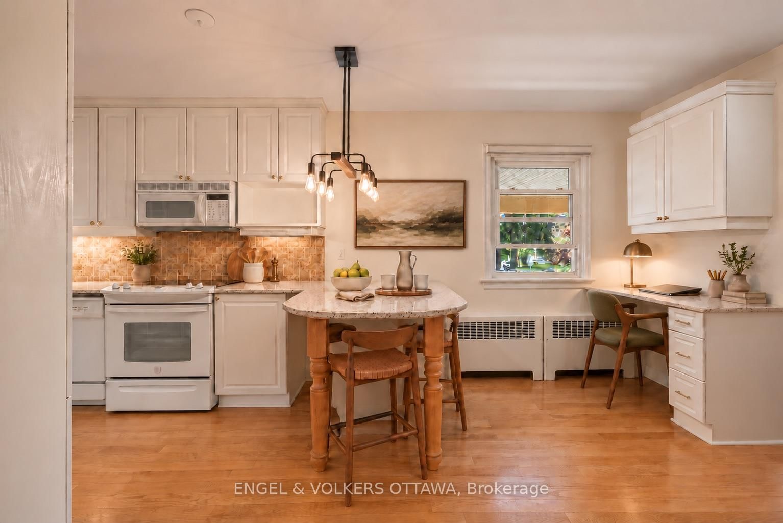 1396 Micmac Street • Ottawa, ON photo 9