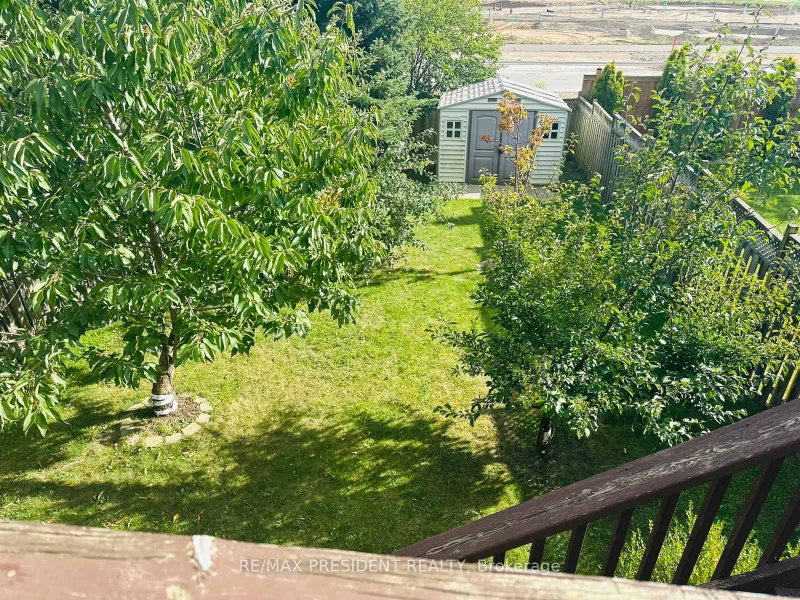 UPPER - 54 Periwinkle Street
