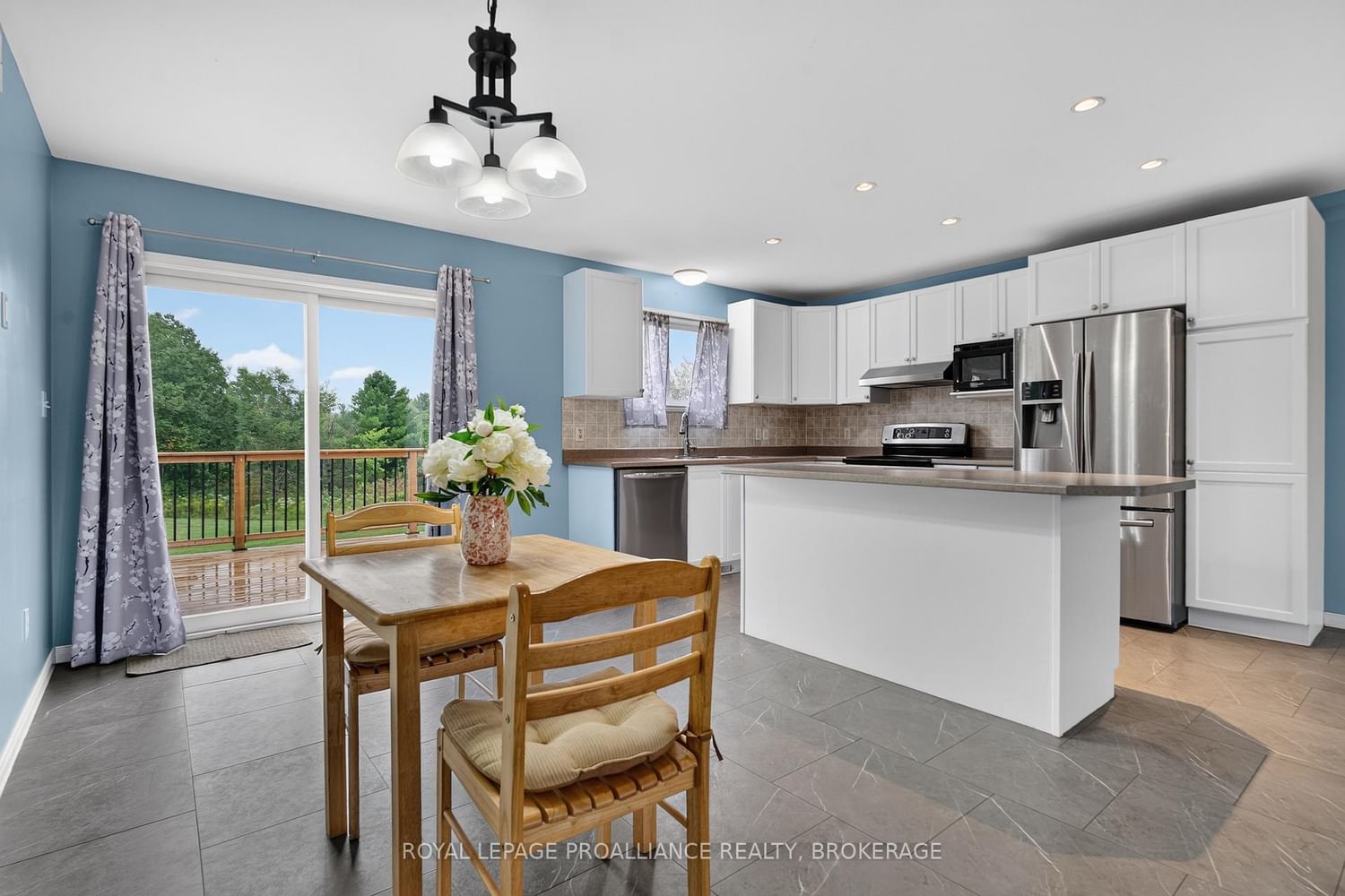1023 Browns Road • Godfrey, ON photo 8