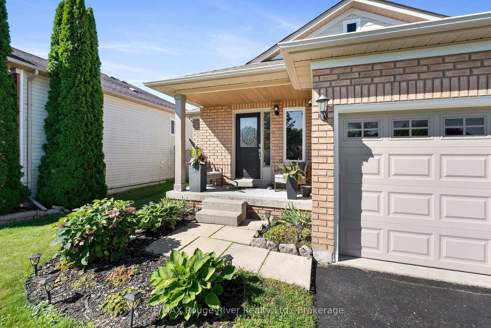 44 Rapley Boulevard • Port Hope, ON photo 3