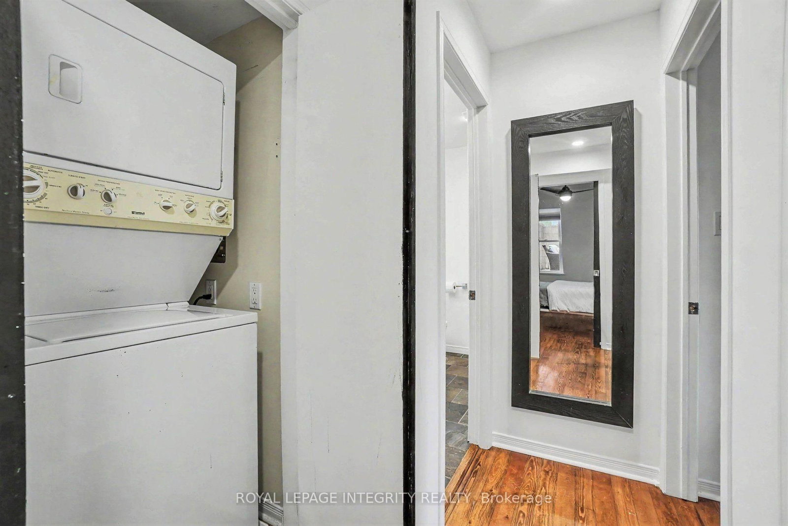 9 Holmwood Avenue • Ottawa, ON photo 29