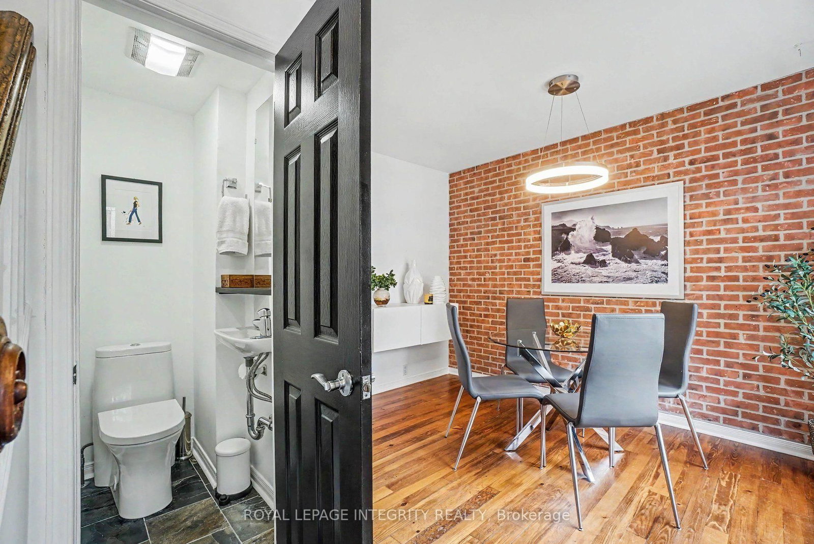 9 Holmwood Avenue • Ottawa, ON photo 4