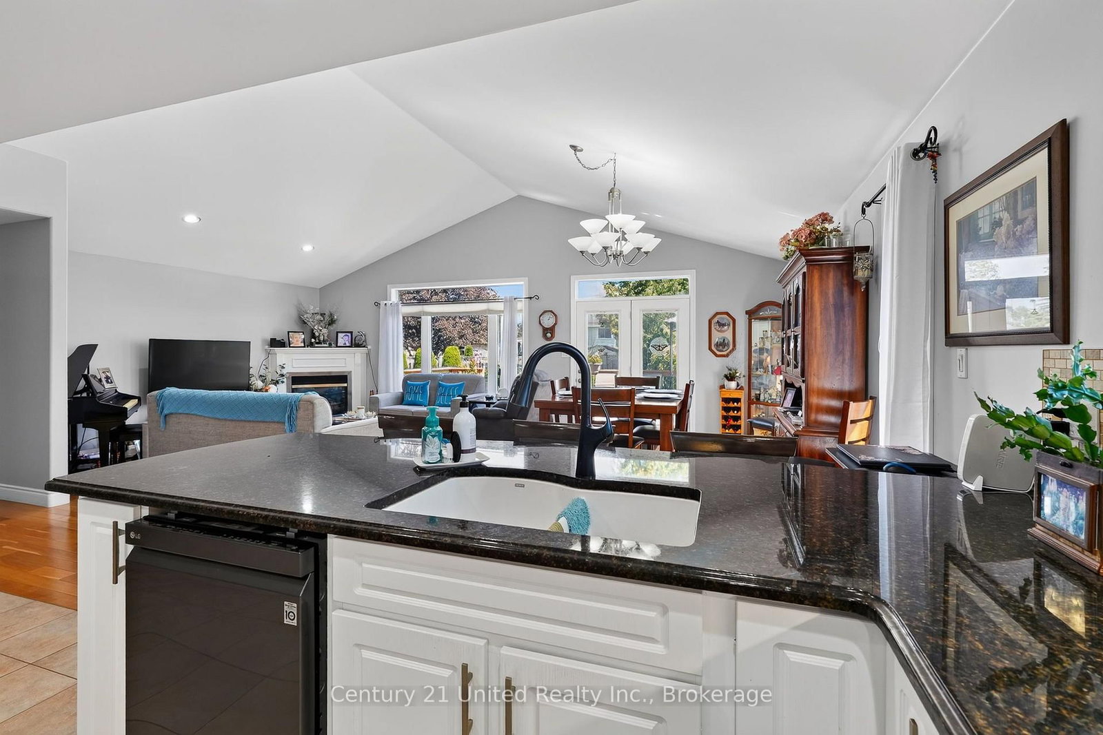 65 DIVISION Street • Cramahe, ON photo 11