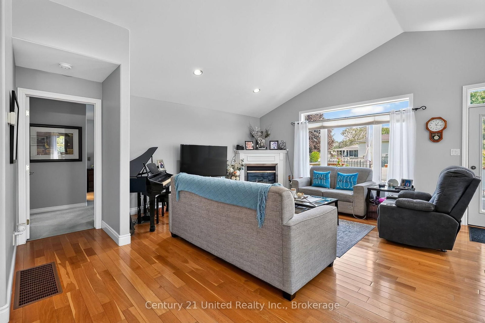 65 DIVISION Street • Cramahe, ON photo 12