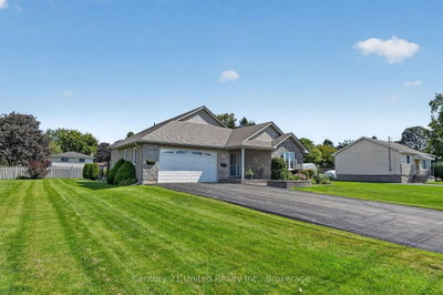 65 DIVISION Street • Cramahe, ON photo 2