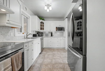 108 Tweedsmuir Drive • North Bay, ON photo 4