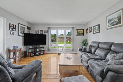108 Tweedsmuir Drive • North Bay, ON photo 8