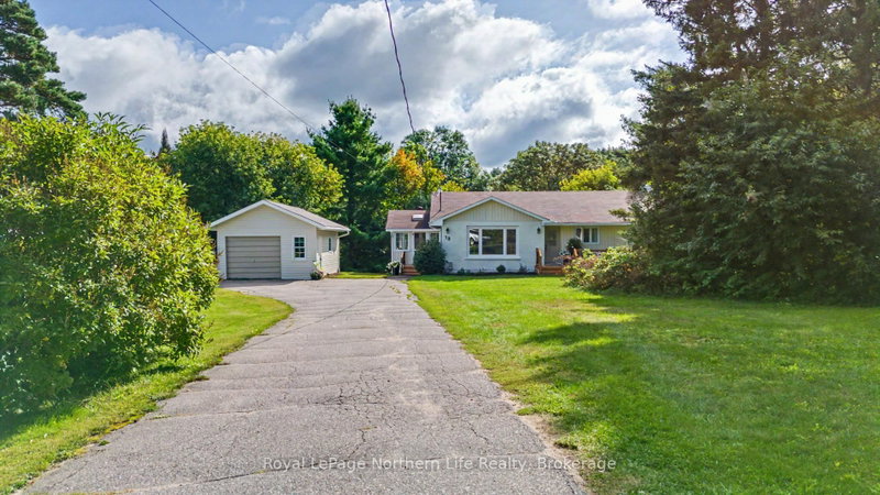 18 Big Bend Avenue