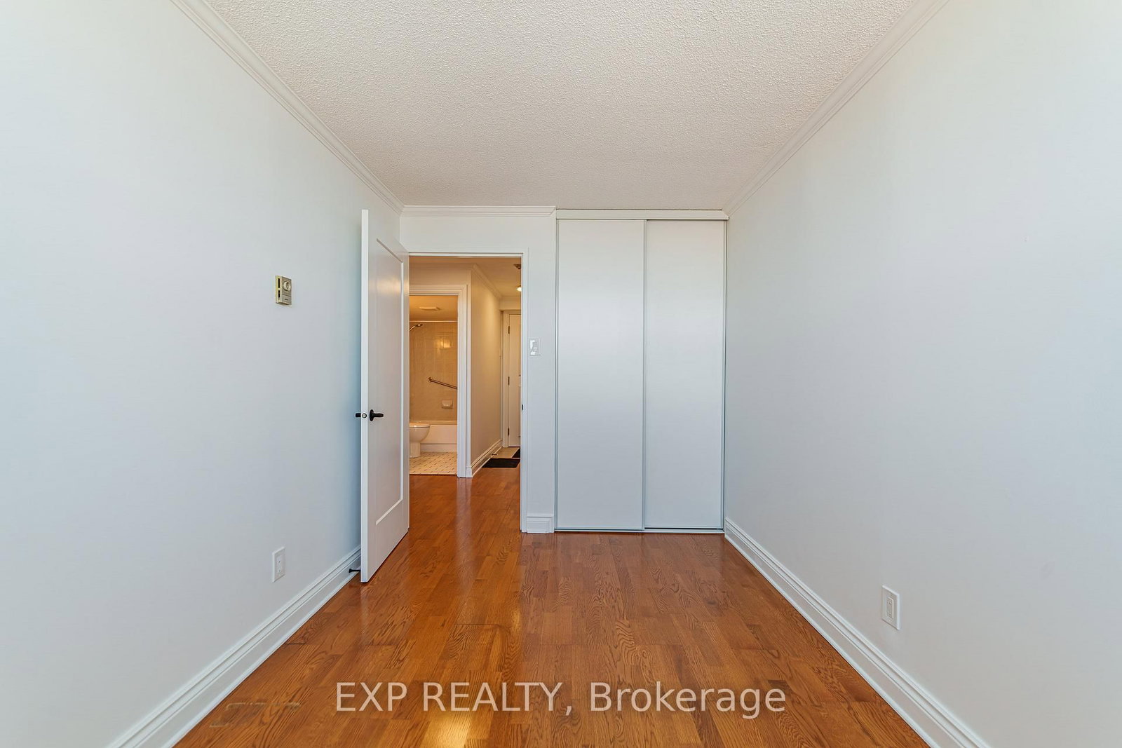 1440 Heron Road • #1004 • Ottawa, ON photo 16