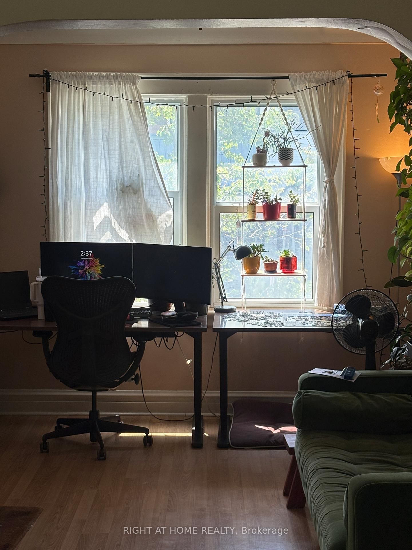 a - 409 Preston Street, Ottawa 4