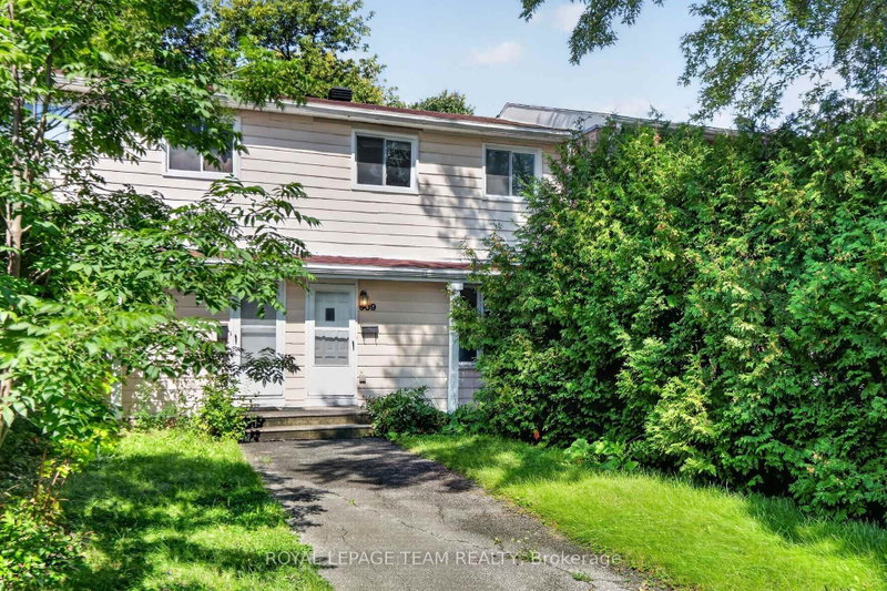 909 Greenbriar Avenue