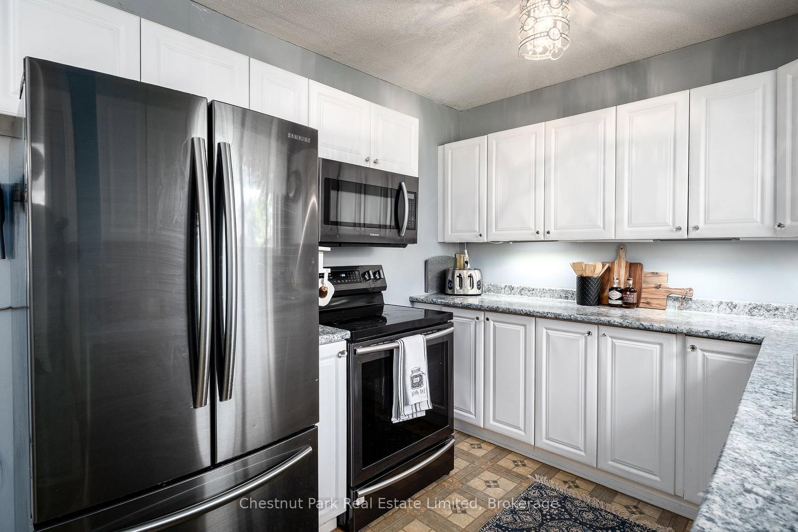 6 Spencer Street • Prince Edward County, ON photo 13