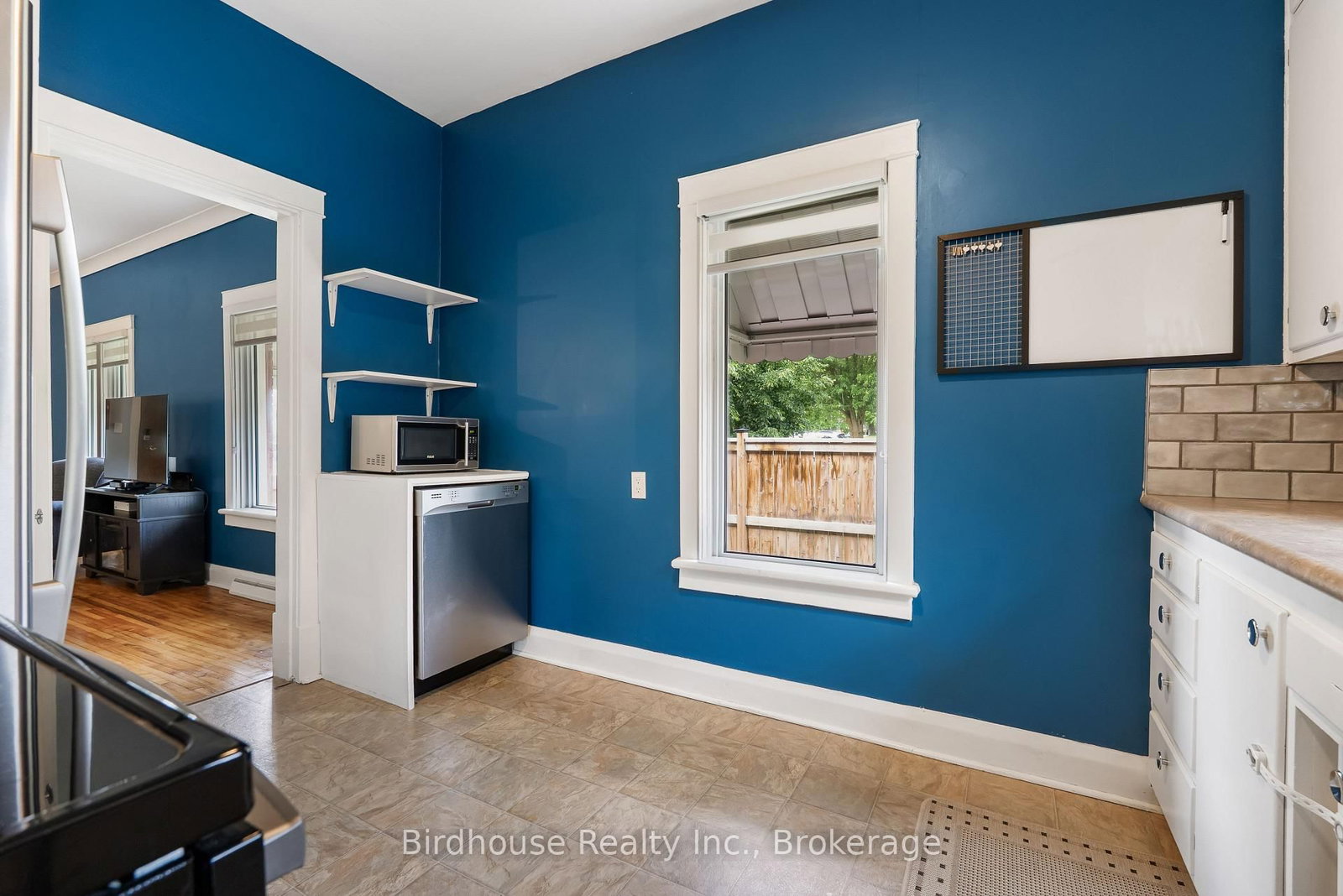 60 Wellington Street • Kawartha Lakes, ON photo 12