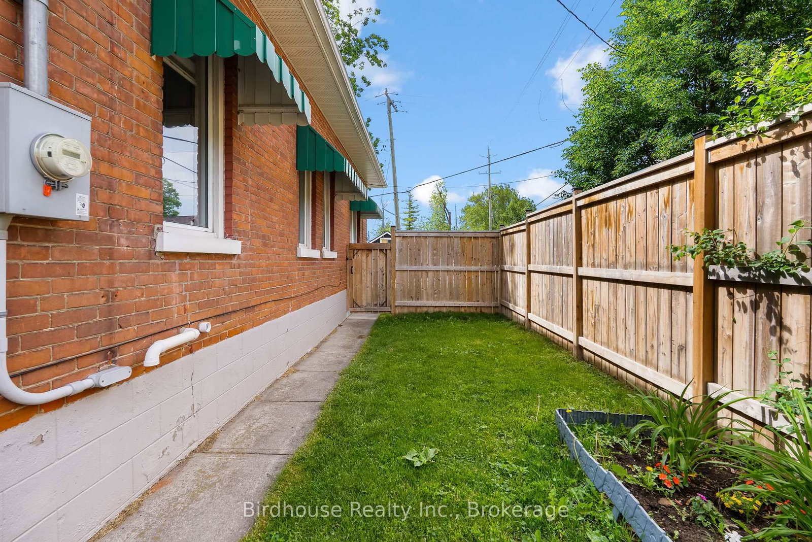 60 Wellington Street • Kawartha Lakes, ON photo 27