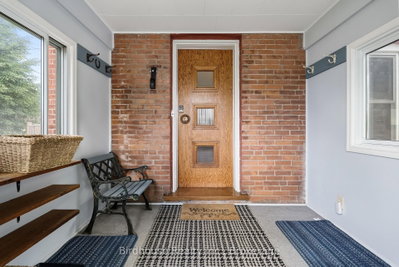 60 Wellington Street • Kawartha Lakes, ON photo 5