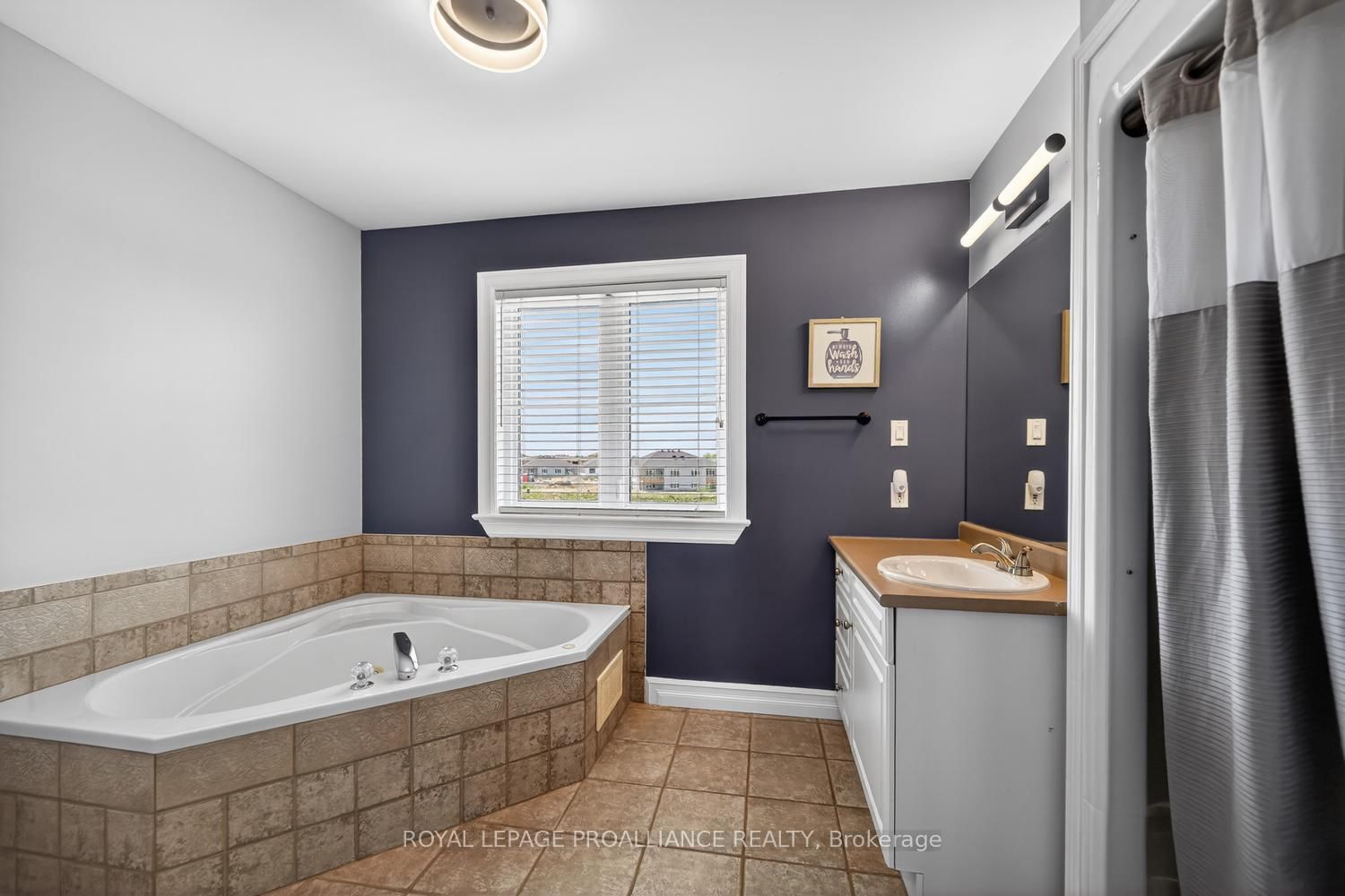 1014 Crestwood Drive • Brockville, ON photo 25