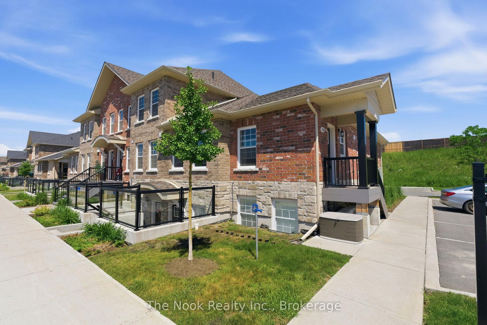 470 Lonsberry Drive • #506 • Cobourg, ON photo 3