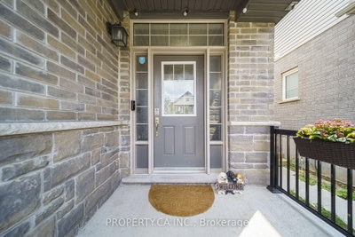 629 Wild Rye Street • Waterloo, ON photo 3