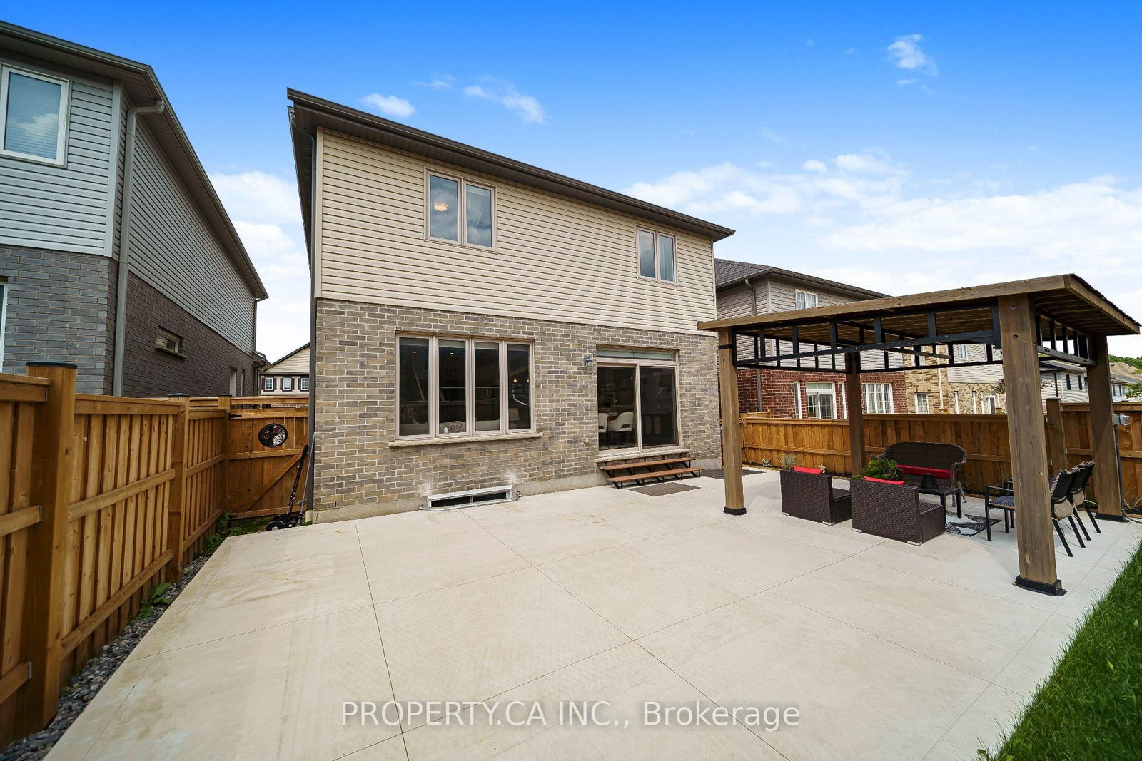 629 Wild Rye Street • Waterloo, ON photo 40