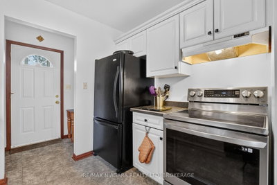 6231 Johnson Drive • Niagara Falls, ON photo 8