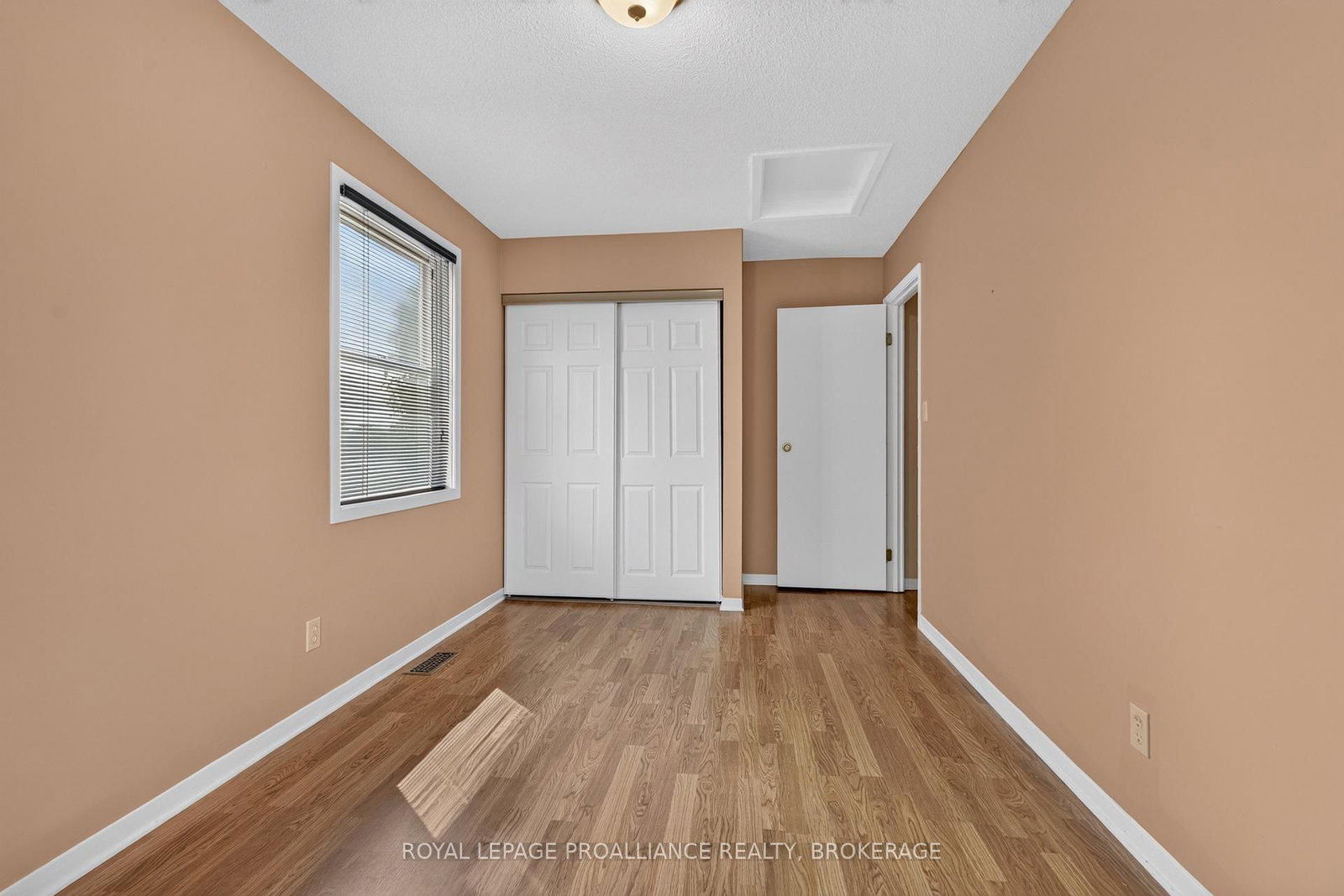 378 Waterloo Drive • Kingston, ON photo 17
