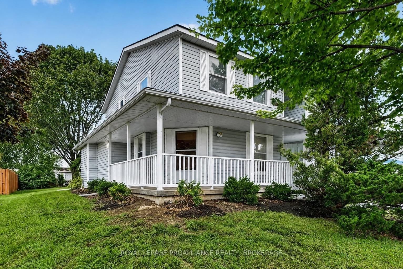 378 Waterloo Drive • Kingston, ON photo 3