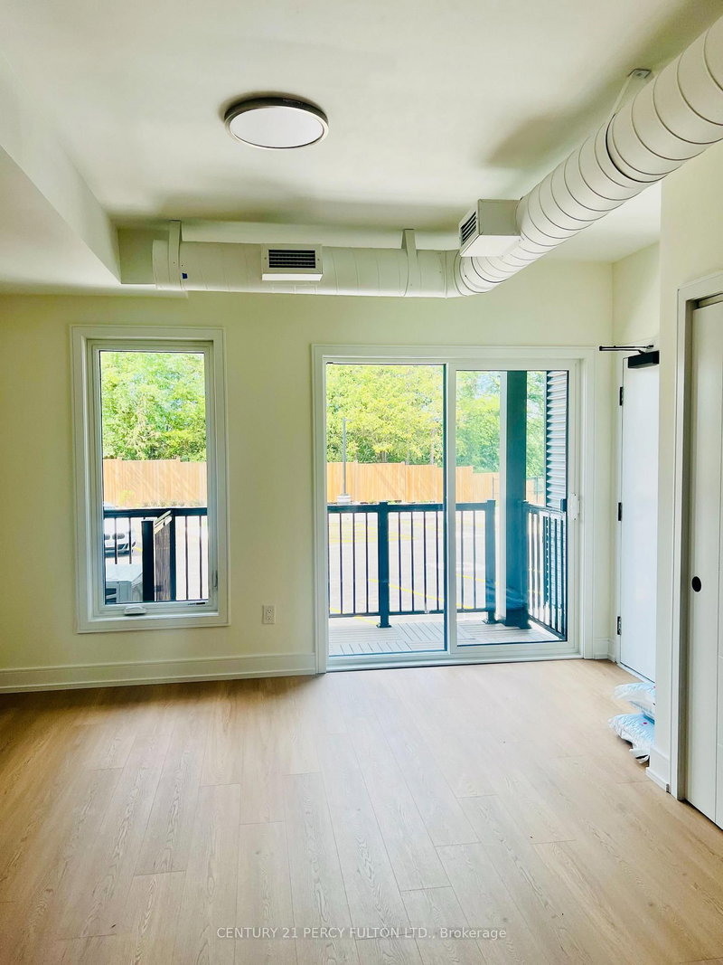 17 - 854 Doon Village Road W