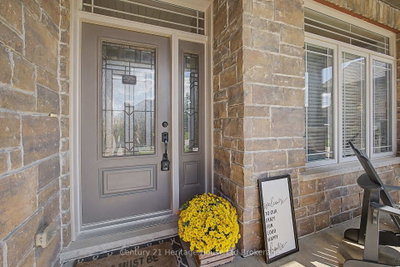 91 Boyd Boulevard • Zorra, ON photo 3