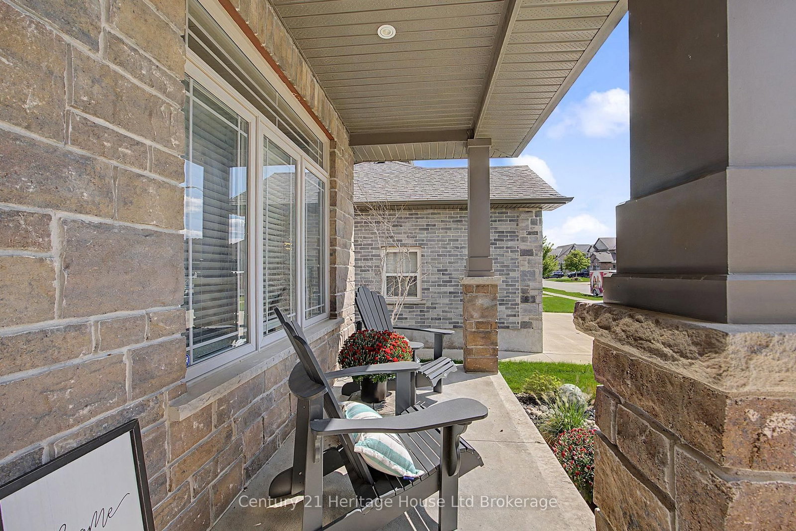 91 Boyd Boulevard • Zorra, ON photo 4