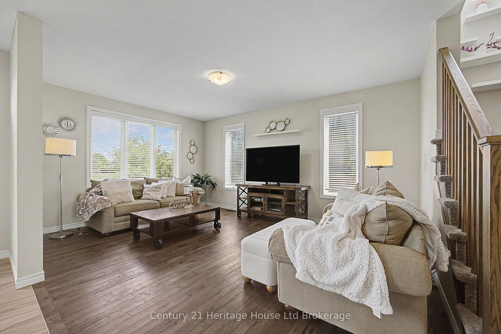 91 Boyd Boulevard • Zorra, ON photo 8