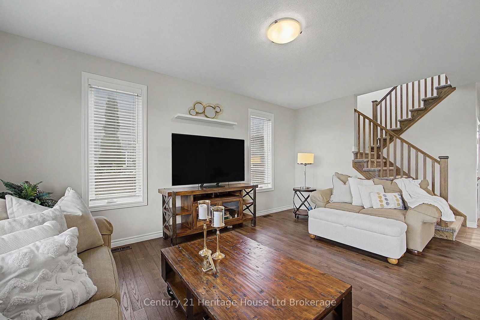91 Boyd Boulevard • Zorra, ON photo 9