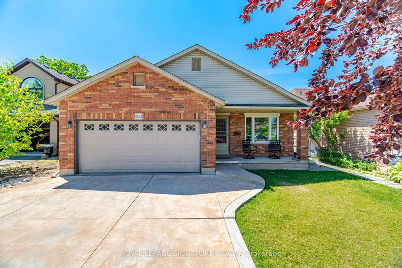 5122 Meadowood Lane