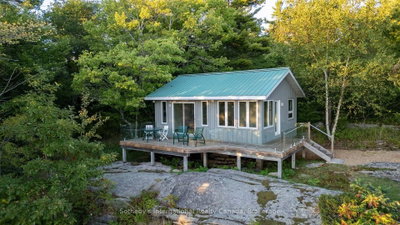 15 & 17 Janet Lane • Carling, ON photo 3