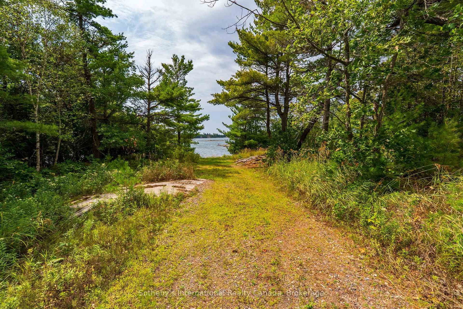15 & 17 Janet Lane • Carling, ON photo 34
