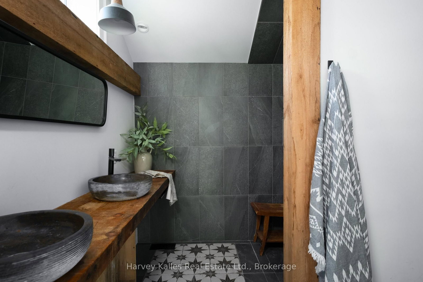 244 SALMON POINT Road • Prince Edward County, ON photo 11