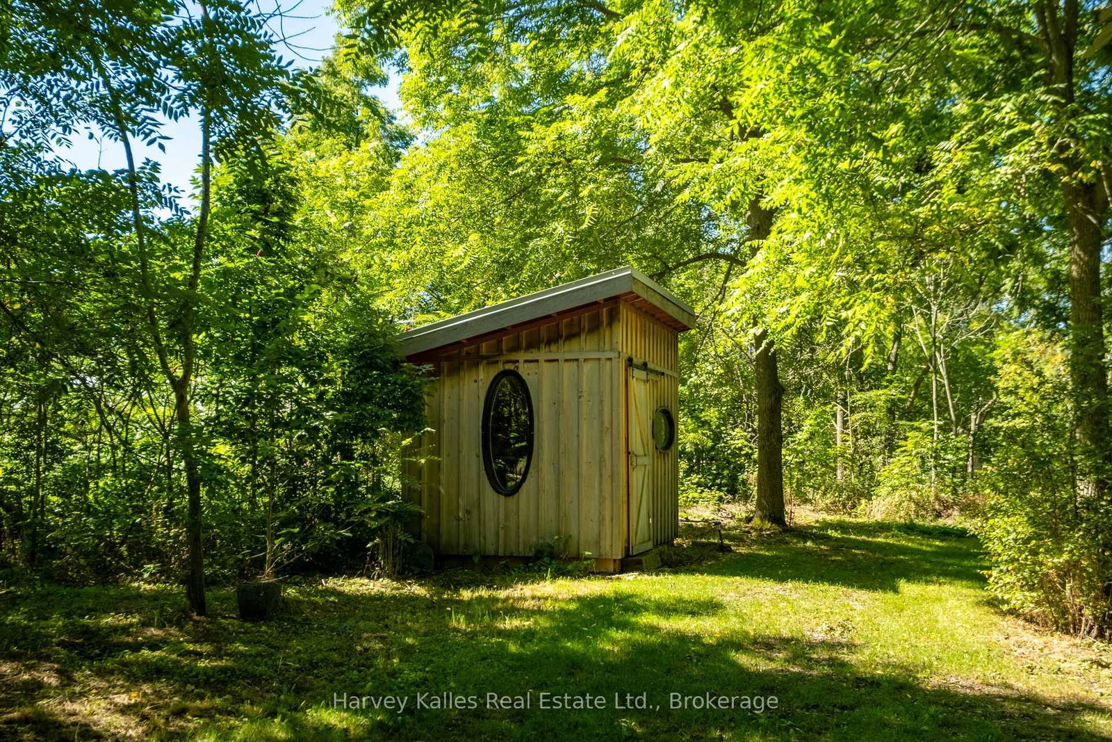 244 SALMON POINT Road • Prince Edward County, ON photo 34